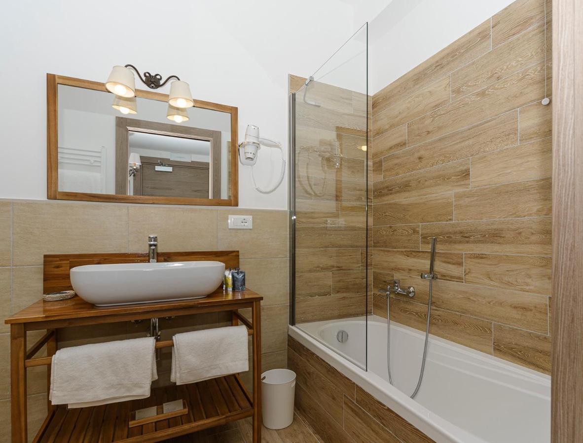 Relais Chalons D'Orange Hotel Pescasseroli Exterior photo